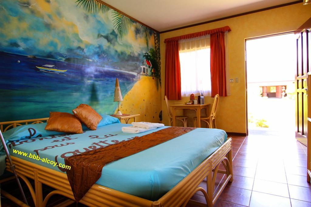 Parrot Paradise Resort Boljoon Szoba fotó